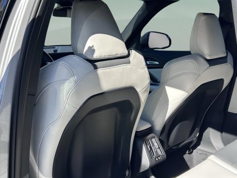 Used 2026 BMW X1 xDrive28i w/ Technology Package image 30