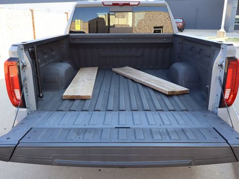 Used 2024 GMC Sierra 1500 Denali AWD/4WD image 28