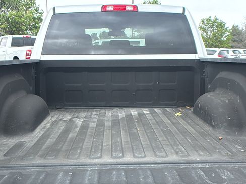 Used 2016 RAM 1500 Tradesman w/ Popular Equipment Group AWD/4WD image 18