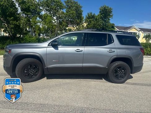 Certified 2022 GMC Acadia AT4 w/ Technology Package AWD/4WD image 3