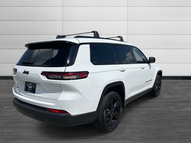 Used 2023 Jeep Grand Cherokee L Altitude AWD/4WD image 4