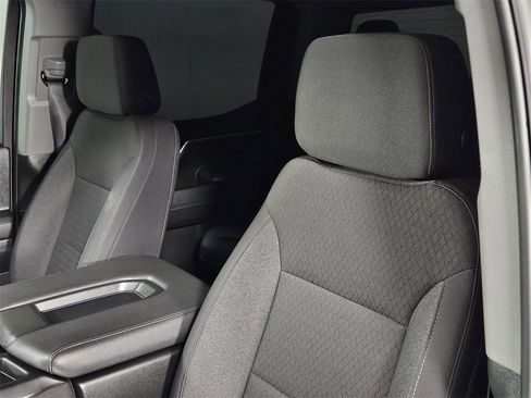 Used 2025 GMC Sierra 1500 Elevation image 22