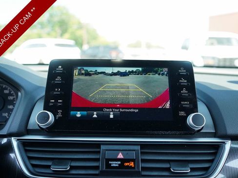Used 2021 Honda Accord Sport image 10