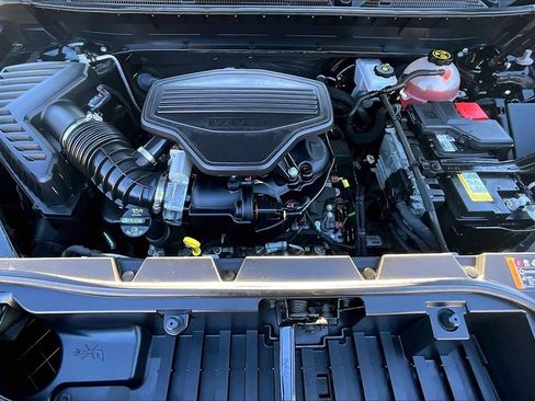 Certified 2021 GMC Acadia SLE w/ Driver Convenience Package image 26