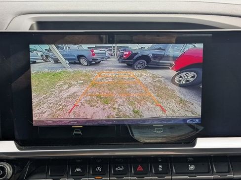 Used 2023 Chevrolet Silverado 1500 LT image 28