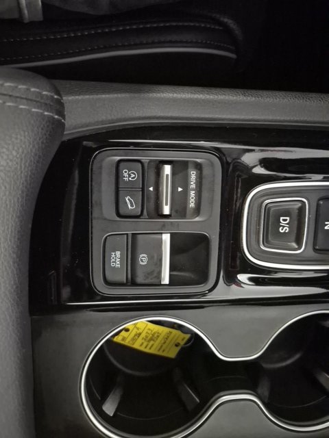 Used 2023 Honda Pilot Elite image 16