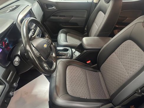 Used 2019 Chevrolet Colorado Z71 image 10