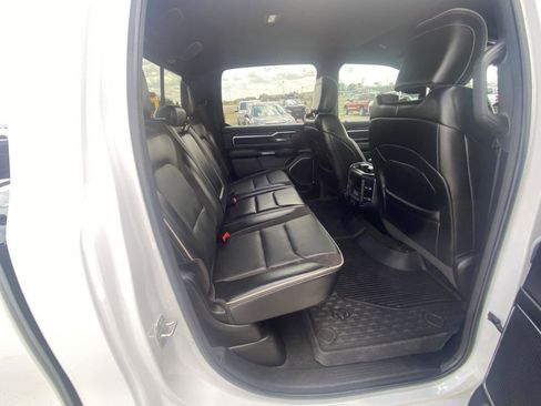 Used 2024 RAM 1500 Laramie AWD/4WD image 20
