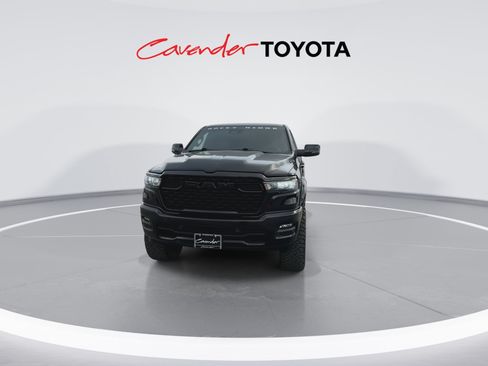 Used 2025 RAM 1500 Big Horn AWD/4WD image 3