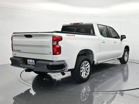 Used 2024 Chevrolet Silverado 1500 LT AWD/4WD image 5