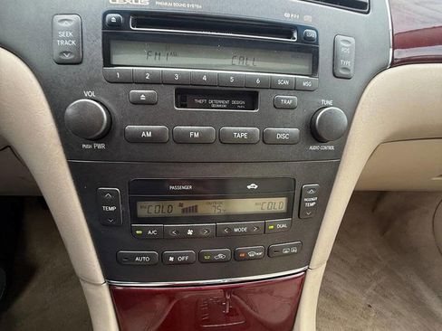 Used 2002 Lexus ES 330 image 21