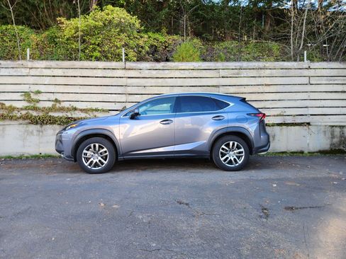 Used 2015 Lexus NX 200t AWD image 5