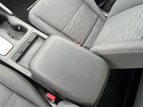 Certified 2024 Nissan Frontier SV image 21