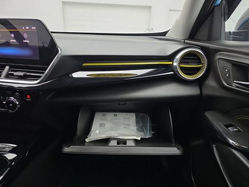 Used 2025 Chevrolet Trax ACTIV w/ Driver Confidence Package FWD image 38