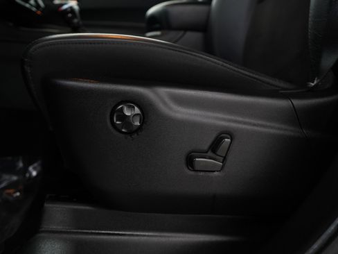 Used 2022 Dodge Durango GT image 19