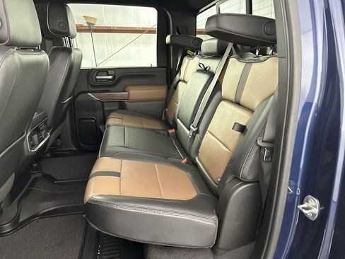 Used 2021 Chevrolet Silverado 2500 High Country w/ Z71 Off-Road Package image 38