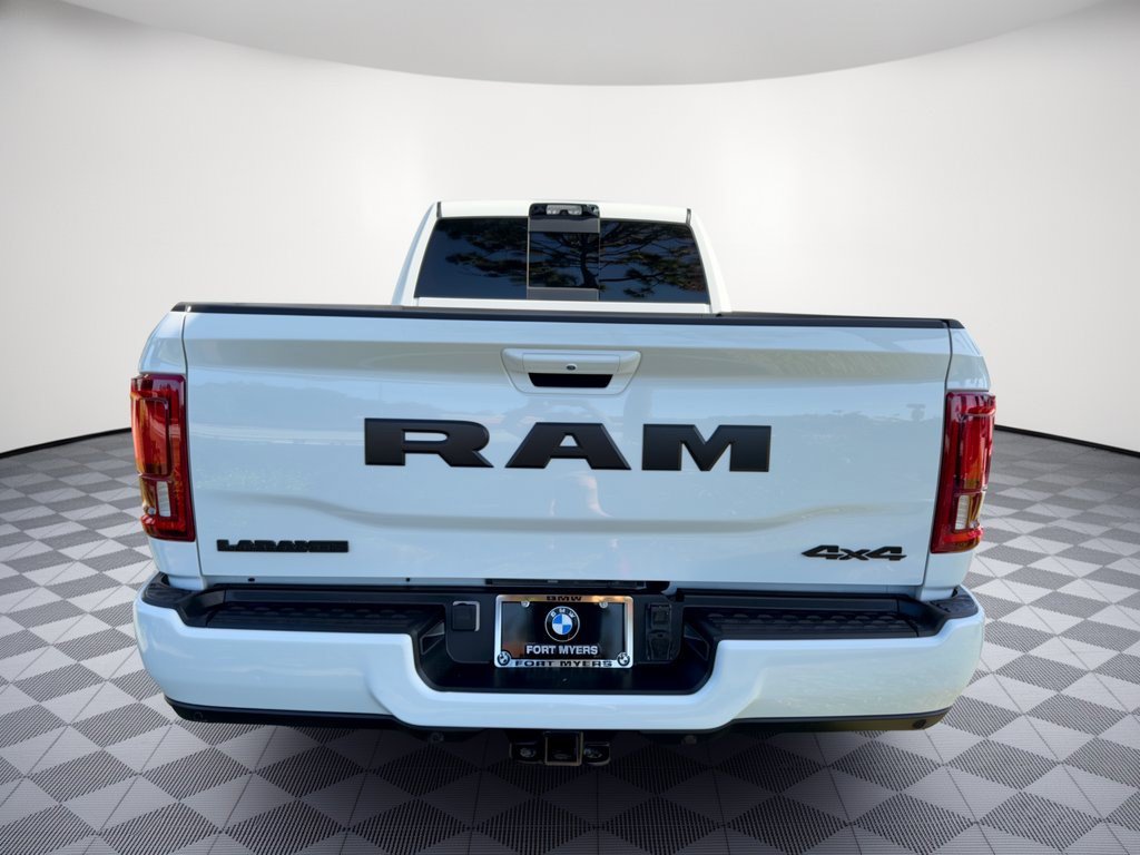 Used 2025 RAM 3500 Laramie AWD/4WD image 11