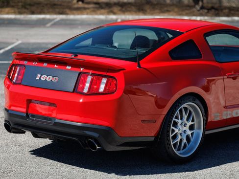 Used 2012 Ford Mustang Shelby GT500 w/ Electronics Pkg RWD image 22