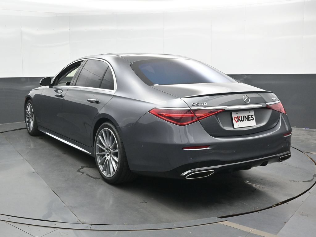 Used 2023 Mercedes-Benz S 580 4MATIC Sedan image 10