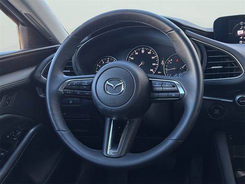 Used 2025 MAZDA MAZDA3 s image 19