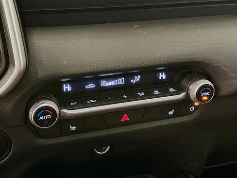 Used 2025 MAZDA CX-50 AWD 2.5 S w/ Premium Package image 24