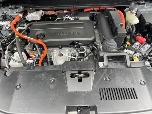 Used 2025 Honda CR-V Sport-L image 29