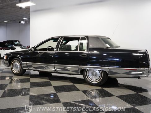 Used 1995 Cadillac Fleetwood Brougham RWD image 9