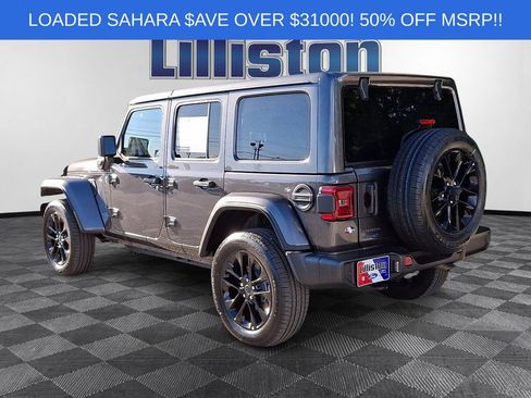Used 2025 Jeep Wrangler Unlimited Sahara w/ Safety Group AWD/4WD image 6