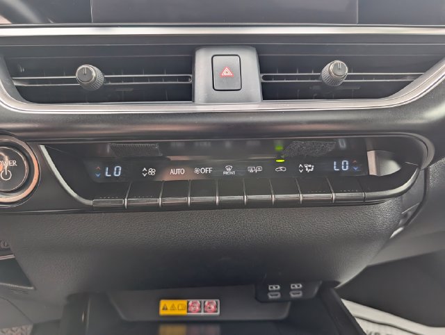 Used 2024 Lexus UX 250h FWD image 23
