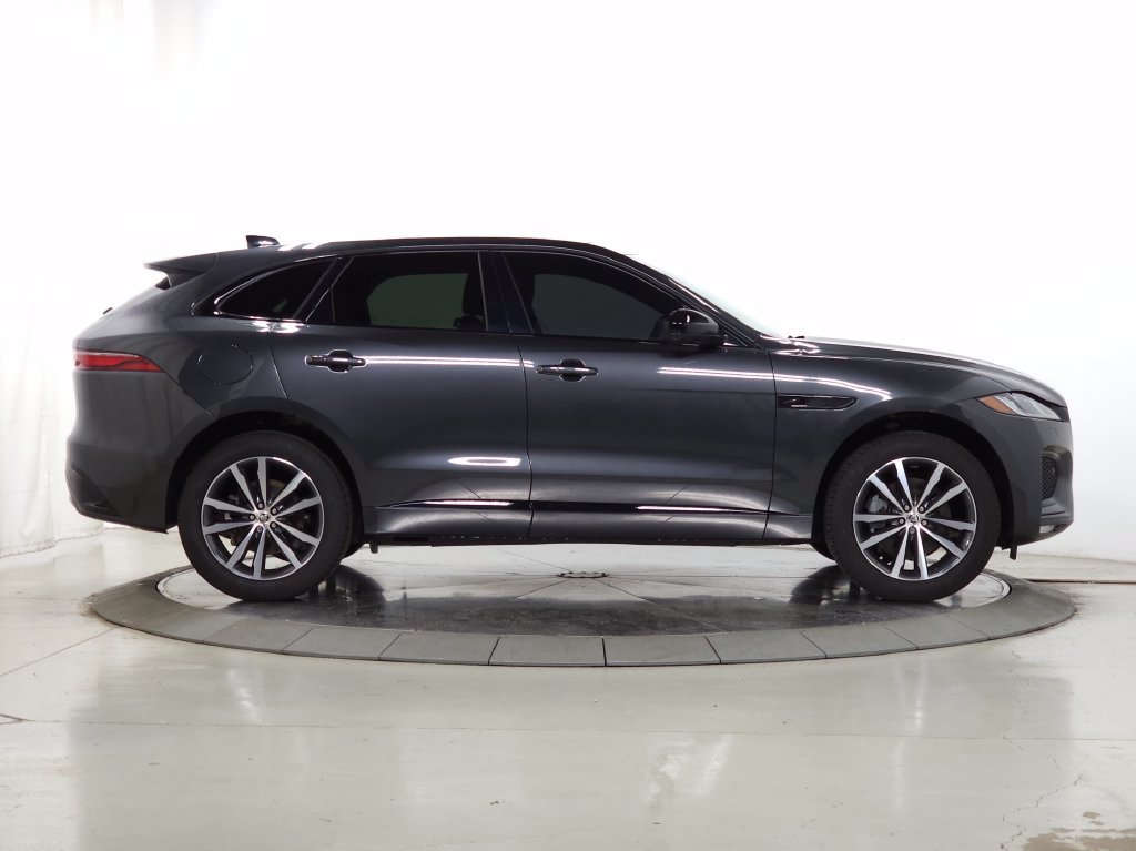 Used 2025 Jaguar F-PACE R-Dynamic S AWD/4WD image 9