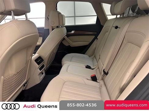Used 2022 Audi Q5 2.0T Premium Plus w/ Premium Plus Package image 16