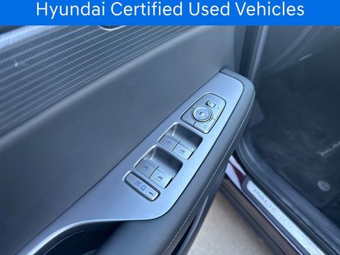 Used 2025 Hyundai Palisade Limited FWD image 14