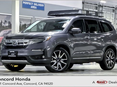 Certified 2019 Honda Pilot Touring image 1