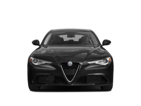 Used 2019 Alfa Romeo Giulia w/ Nero Edizione RWD image 7