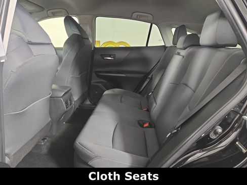 Used 2021 Toyota Venza LE w/ Carpet Mat Package (TMS) AWD/4WD image 13
