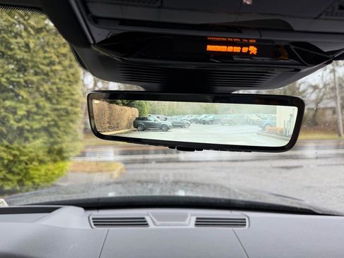 Used 2025 Land Rover Range Rover Sport SV Edition Two image 28