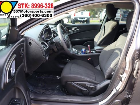 Used 2016 Chrysler 200 LX FWD image 12