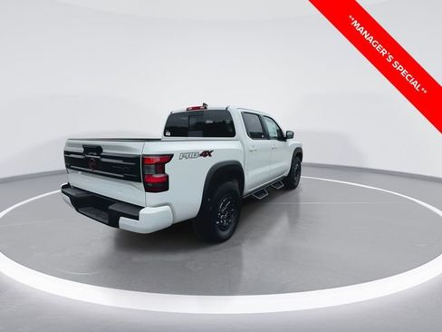 New 2025 Nissan Frontier PRO-4X AWD/4WD image 8