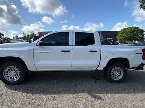 Used 2023 Chevrolet Colorado W/T w/ Safety Package AWD/4WD image 8