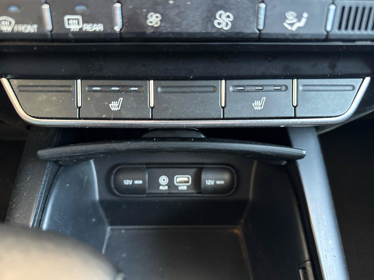 Used 2019 Kia Sorento AWD w/ LX Convenience Package image 11