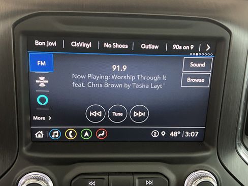 Used 2022 GMC Sierra 1500 AT4 w/ AT4 Premium Package image 18