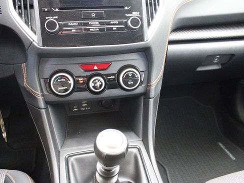 Used 2023 Subaru Crosstrek 2.0i Premium image 37