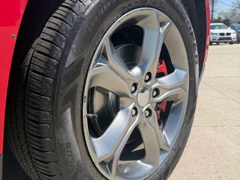 Used 2017 Dodge Journey Crossroad FWD image 9