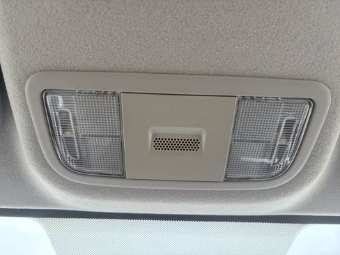 Used 2018 Honda Fit LX image 25