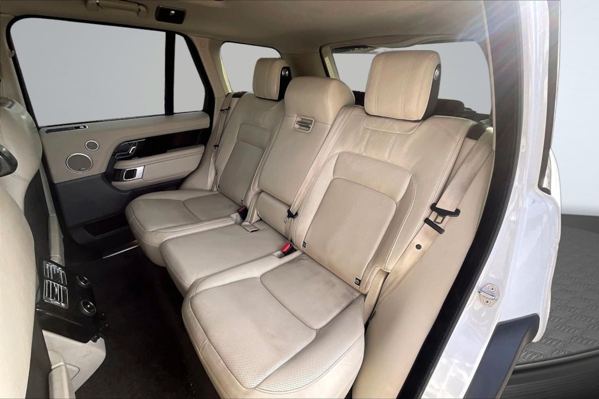Used 2018 Land Rover Range Rover HSE AWD/4WD image 26
