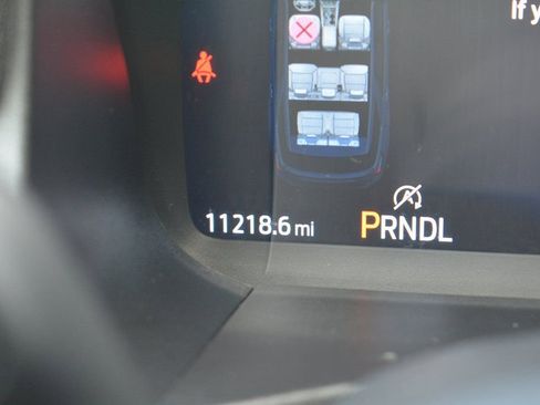 Used 2025 Ford Explorer Active image 13