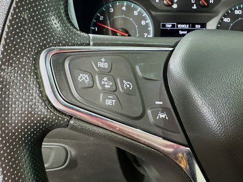 Used 2024 Chevrolet Equinox LS FWD image 22
