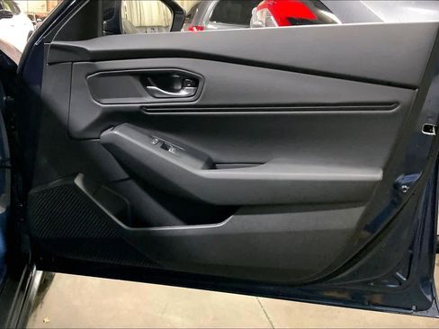 Used 2025 Honda Accord SE image 23