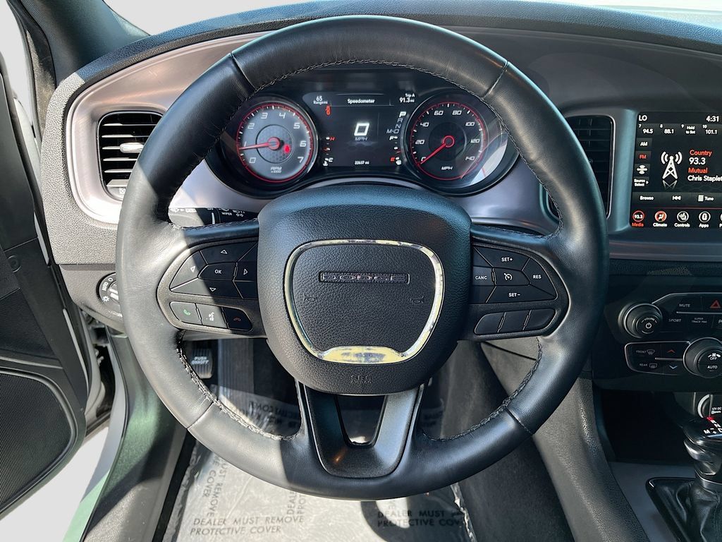 Used 2023 Dodge Charger SXT w/ Blacktop Package AWD/4WD image 11