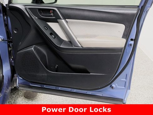 Used 2018 Subaru Forester 2.5i Premium image 34